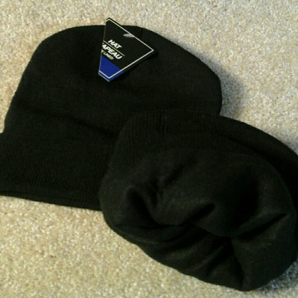 Warm fleece lined hat NWT